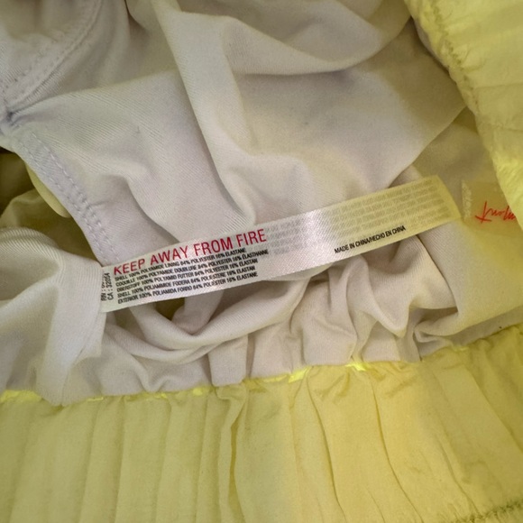 Free People Movement The Way Home Shorts Yellow - Picture 5 of 6